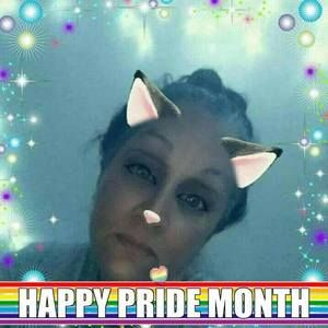 Meet your Posher, Brandi